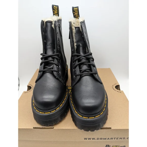 NWOB DR. MARTENS Jadon FL 8 Eye Boots - Picture 13 of 14